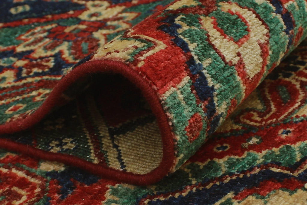 2'6" Runner, x 18'6" Aria Muiz Red/Blue