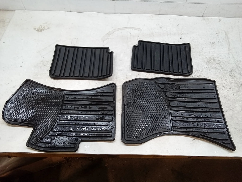 And Pre-Owned Mats Front OEM Subaru 2 Left Right Rubber 10 Floor Forester Rear (Good) 2