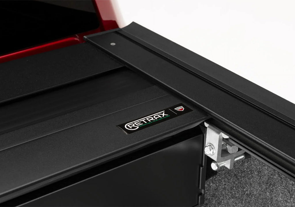 Truck 2500/3500 By With Tonneau Retraxone Cover Realtruck Retractable Realtruck Silverado/Sierra Chevy/GMC Bed 2015-19 Retrax 1500, Ltd/Lgcy Select 2019 Retrax By XR Compatible 6'7" 2014-2018,