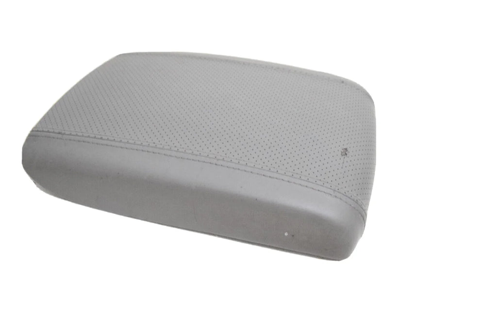 Cadillac 05 06 Lid Console Center Escalade Gray 04 03