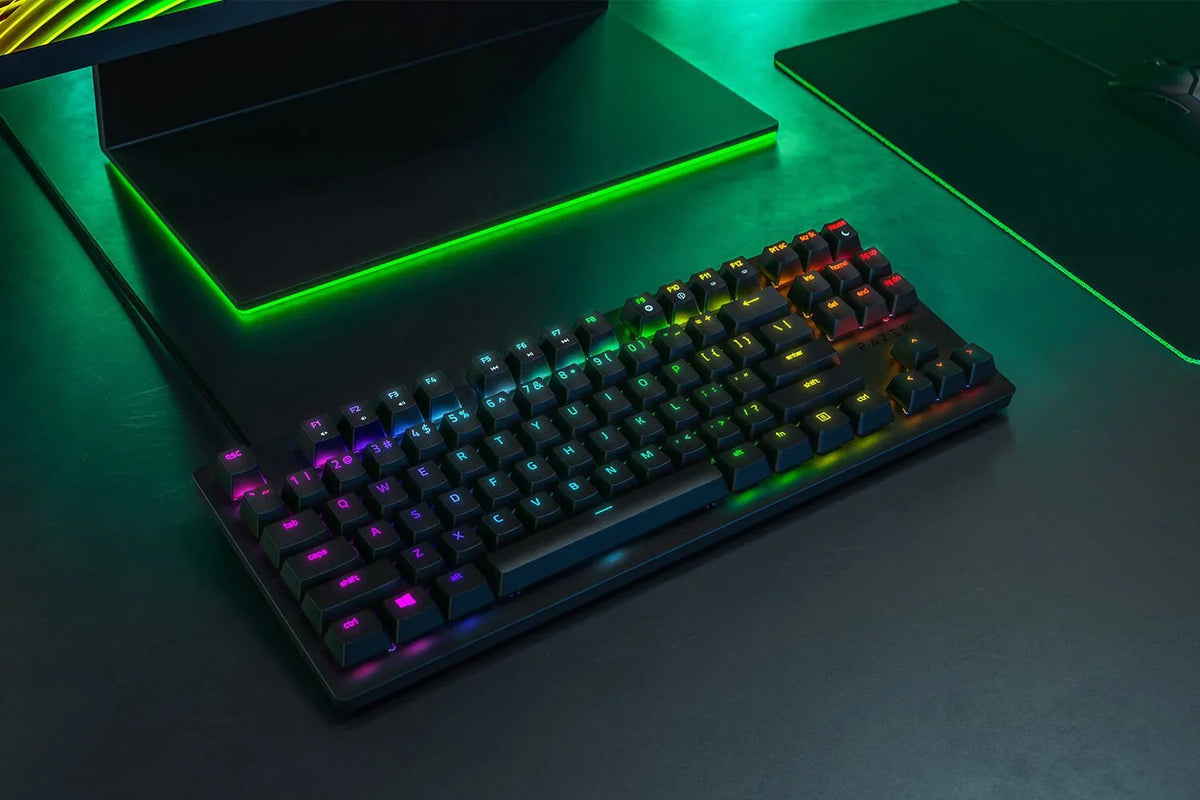 Razer Optical Edition w/ Lighting Tournament (Used) Keyboard, Chroma Switches Huntsman & Gaming Linear RGB