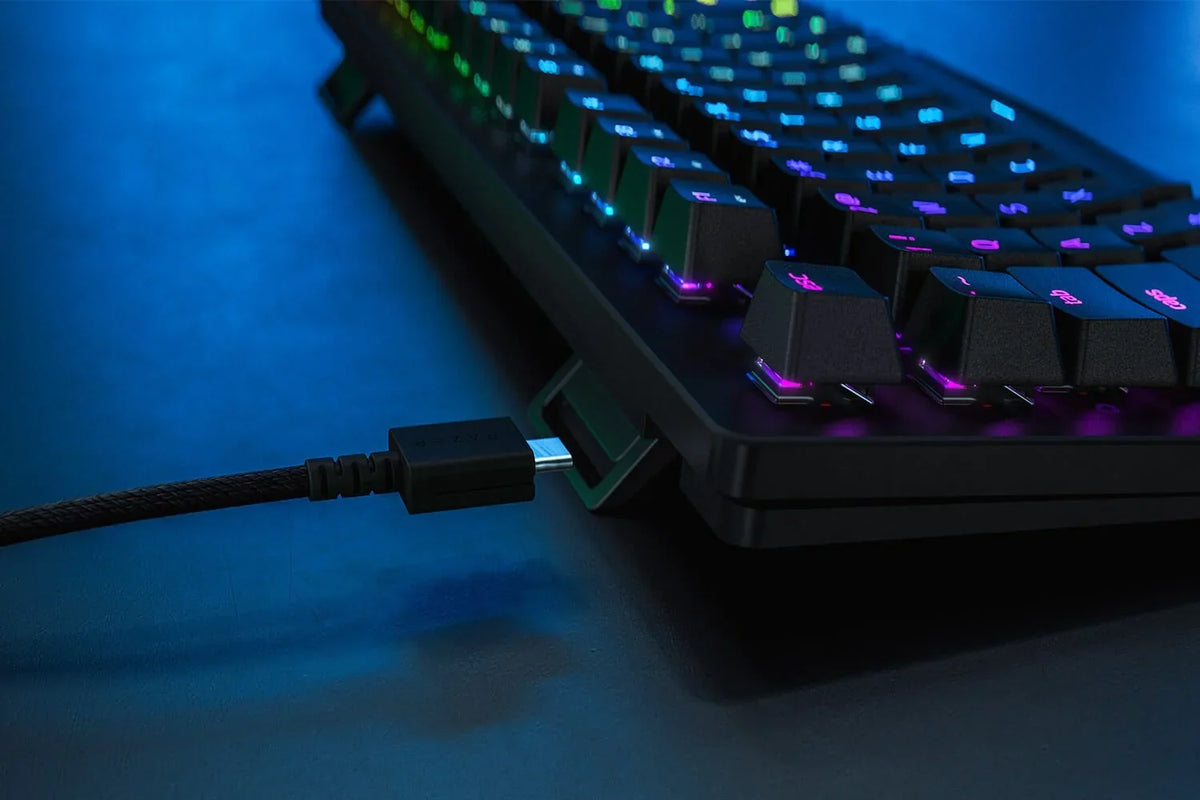 Razer Optical Edition w/ Lighting Tournament (Used) Keyboard, Chroma Switches Huntsman & Gaming Linear RGB