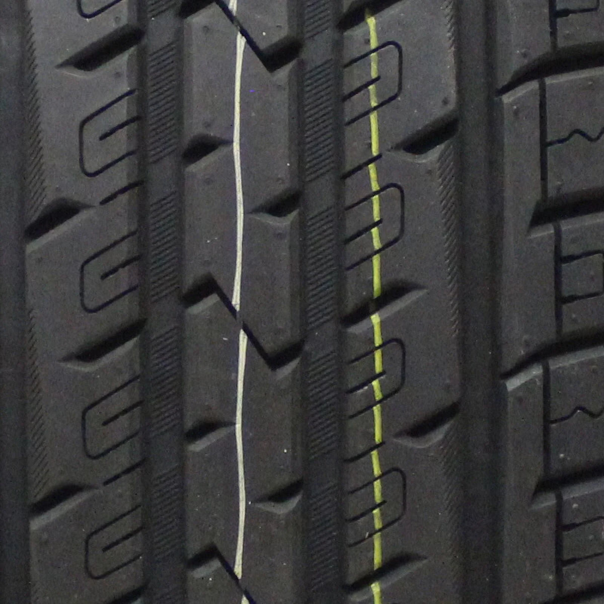 All-Season Tire Atturo - AZ610 110H 265/60R18