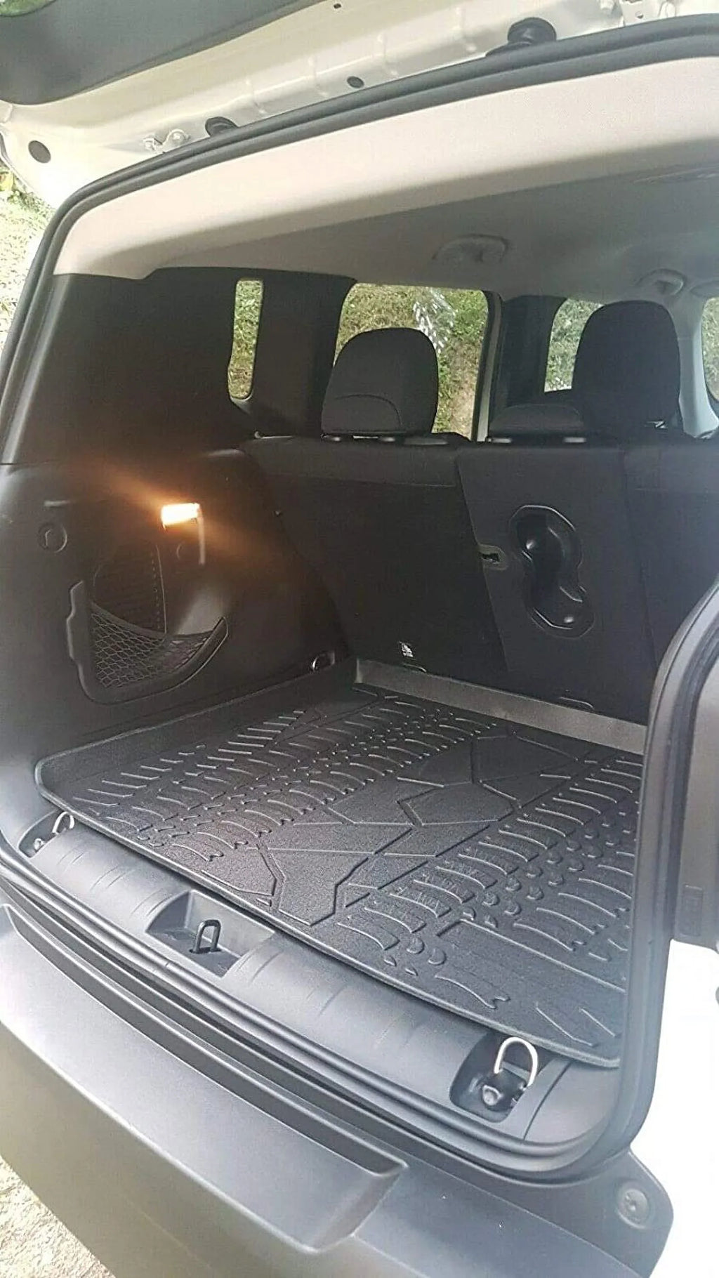 Mat 2015-2023 Cars Mats – Pre-Cut Trunk to – Raised Weather-Resistant EACCESSORIES Renegade Easy Non-Slip Jeep EA for with Design Liner – Car – Cargo for Mat Laser Lip Trunk – Rubber Install Trunk