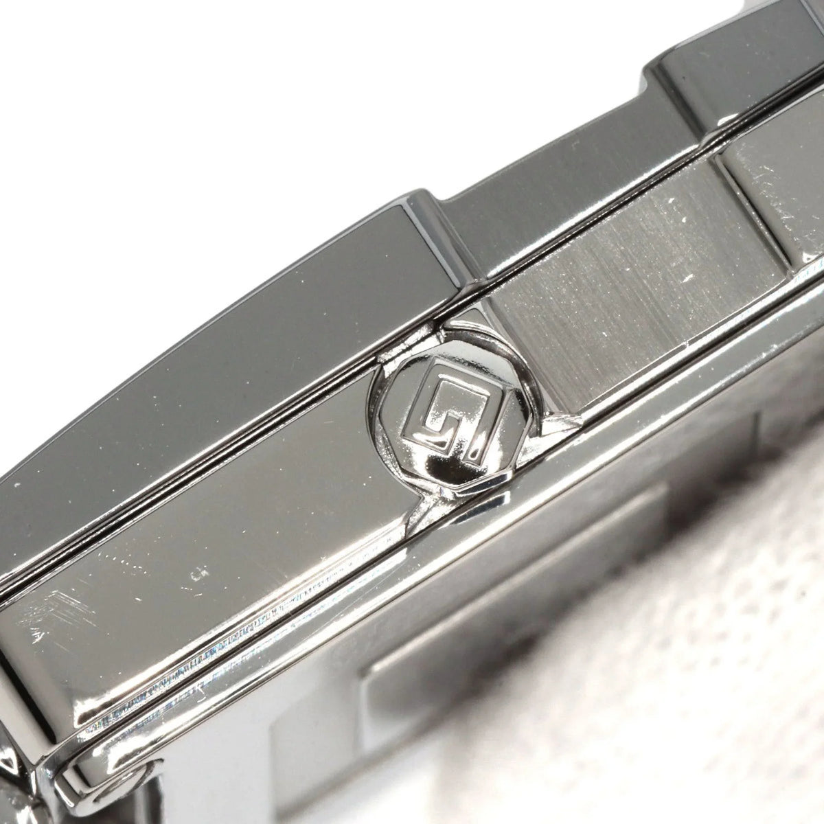 GUCCI Boys G Watch Square Face 3600J Pre-Owned Steel/SS (Good) Stainless Gucci