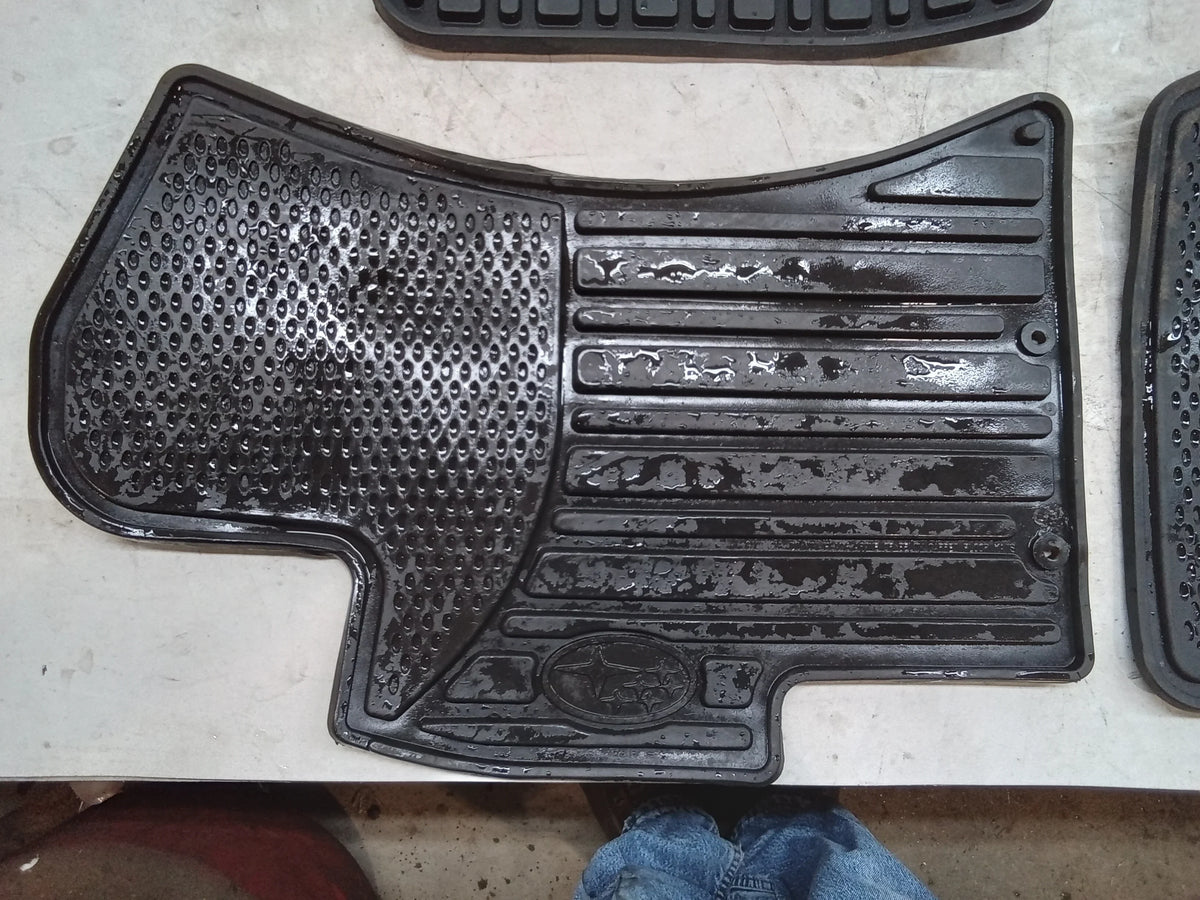 And Pre-Owned Mats Front OEM Subaru 2 Left Right Rubber 10 Floor Forester Rear (Good) 2