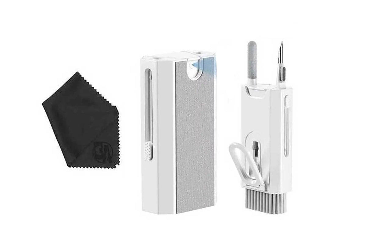Cleaning 2 Microsoft Mincraft Gaming One Kit X 1TB Headset with Xbox Controller Console