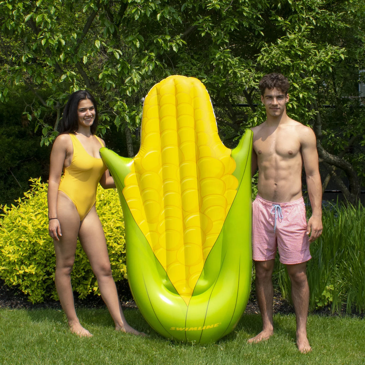 and Cob on 68" Central Green Swim Pool the Float Swimming Corn Yellow