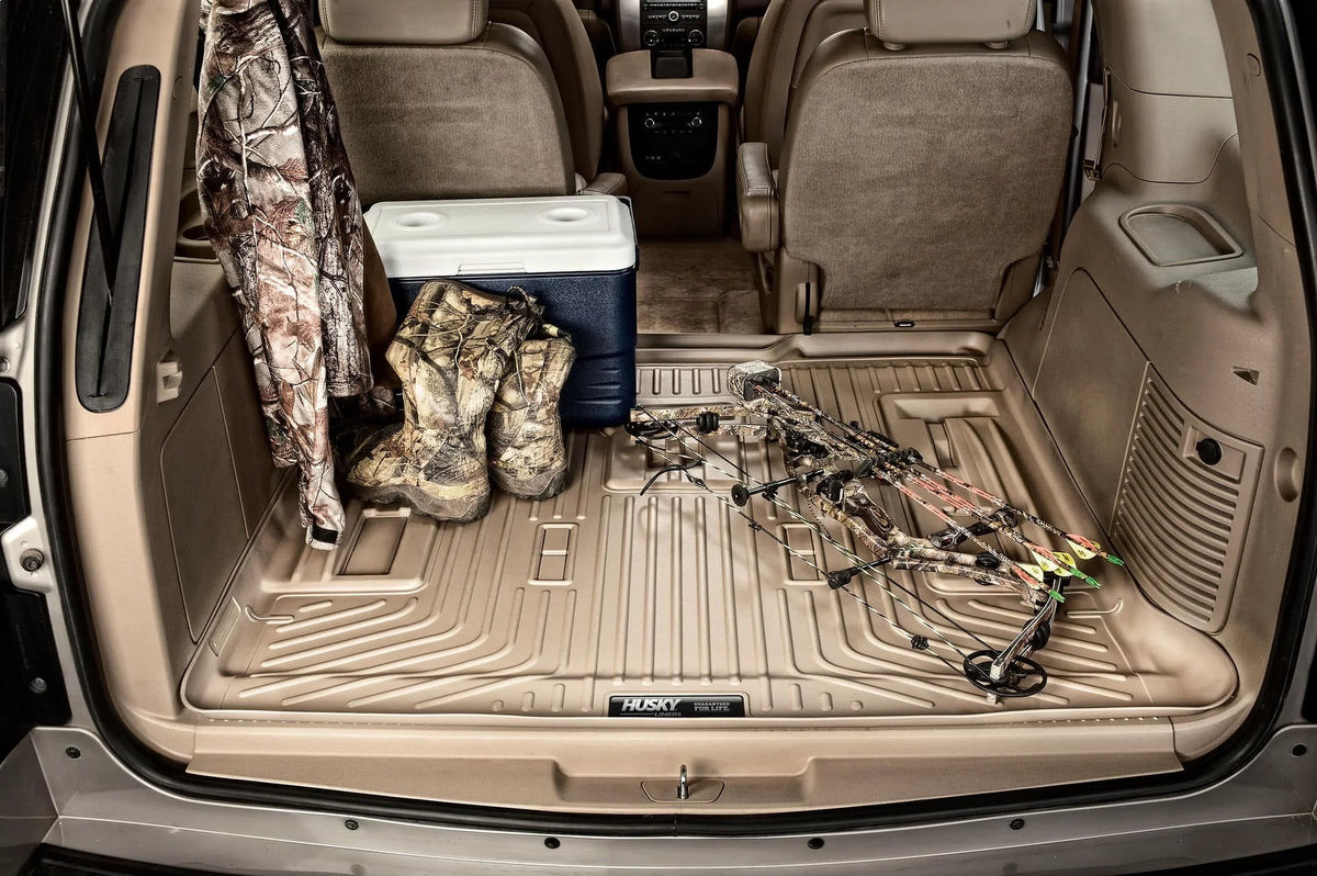 3rd Behind with Black GMC 28221 Cadillac 2015-19 XL Seat Escalade Yukon 2015-19 Compatible RealTruck ESV, Chevrolet Suburban, Husky by Liner 2015-19 Cargo -