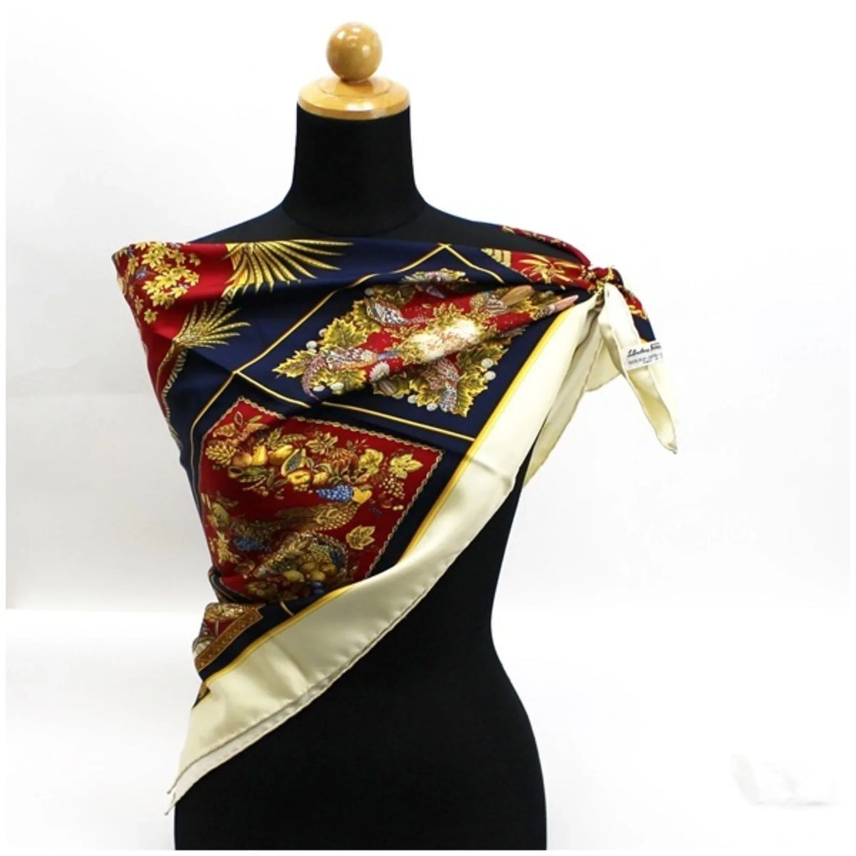 (Good) and leopard Ferragamo silk Salvatore scarf ladies navy FERRAGAMO print × muffler pattern ivory Pre-Owned animal SALVATORE plant